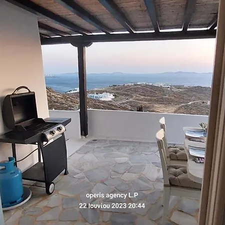 Holiday home Traditional House With Shared Pool *