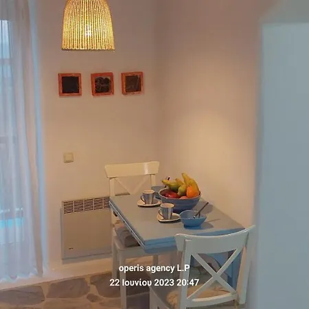 Traditional House With Shared Pool * Mykonos Town