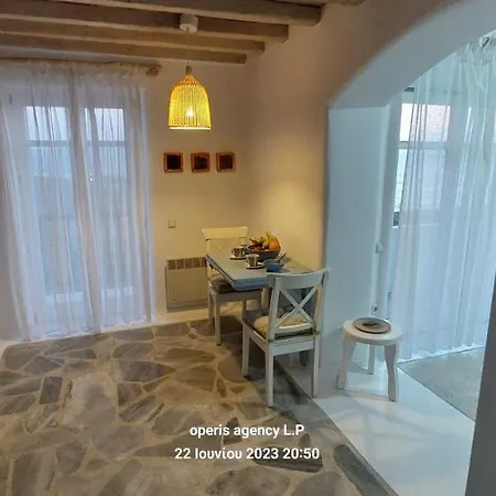 Traditional House With Shared Pool
